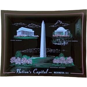 Vintage 1970s Nation's Capitol Washington DC Illustrated Souvenir Glass Ashtray